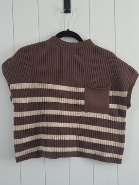 Zenana Outfitters Brown & Cream Striped Crewneck Sweater Size S